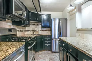 963 N Logan Street, Denver, CO 80203 - Photo 2