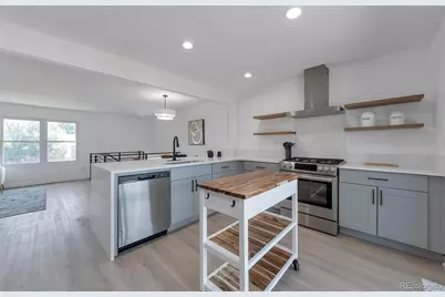 1595 S Norfolk Street, Aurora, CO 80017 - Photo 2