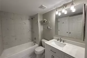 2575 S Syracuse Way, Denver, CO 80231 - Photo 8