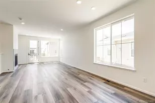 9265 Cathay Ct, Commerce City, CO 80022 - Photo 8