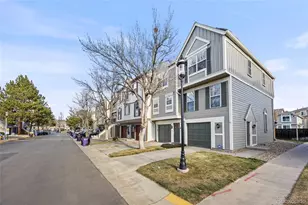 1811 S Quebec Way, Denver, CO 80231 - Photo 2