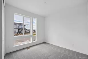 6389 Hidden River Ave, Loveland, CO 80538 - Photo 2