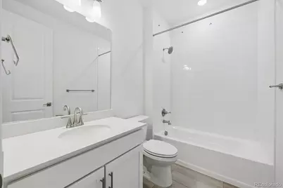 6389 Hidden River Avenue, Loveland, CO 80538 - Photo 4