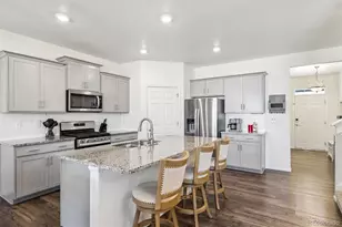 5823 Plains End Ct, Castle Rock, CO 80104 - Photo 8