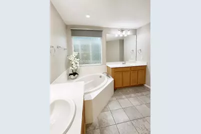 15854 E Otero Circle, Englewood, CO 80112 - Photo 16