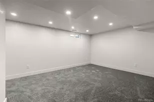 1757 Dallas St, Aurora, CO 80010 - Photo 16