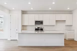 24720 E 42nd Ave, Aurora, CO 80019 - Photo 6