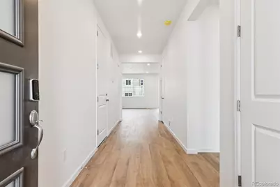 24720 E 42nd Avenue, Aurora, CO 80019 - Photo 2