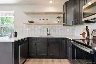 7810 S Kittredge Cir, Englewood, CO 80112 - Photo 8