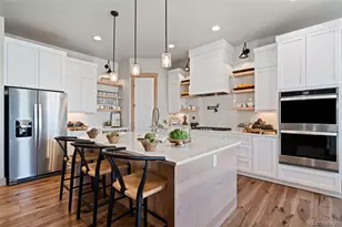 3661 N Buchanan Ct, Aurora, CO 80019 - Photo 12