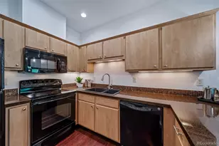 1000 E 1st Ave, Denver, CO 80218 - Photo 16