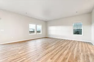 9413 Danube St, Commerce City, CO 80022 - Photo 8