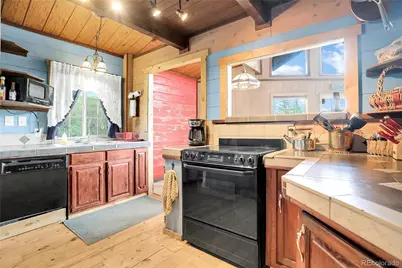 574 Gcr 286, Kremmling, CO 80459 - Photo 10
