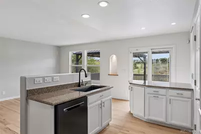 2758 E 109th Avenue, Northglenn, CO 80233 - Photo 18