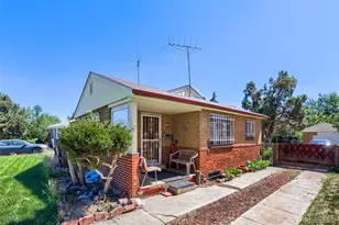 3058 Ivanhoe St, Denver, CO 80207 - Photo 2