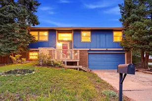 907 S Salida St, Aurora, CO 80017 - Photo 1
