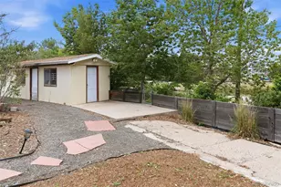 6978 Kidder Dr, Denver, CO 80221 - Photo 12