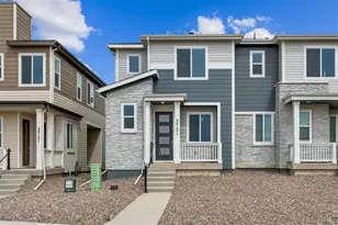 24131 E 30th Pl, Aurora, CO 80019 - Photo 2