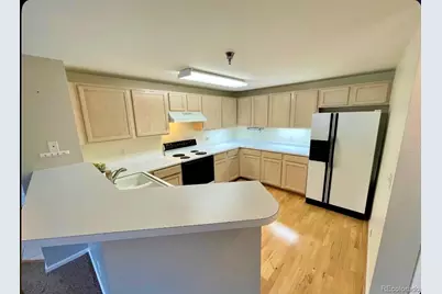 2575 S Syracuse Way #F102, Denver, CO 80231 - Photo 2
