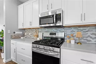 1797 Alton St, Aurora, CO 80010 - Photo 8