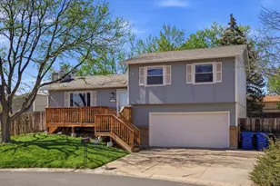 8727 Flower Ct, Arvada, CO 80005 - Photo 2