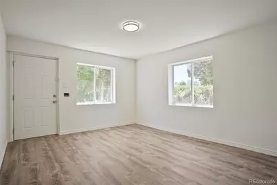 3089 W 18th Avenue, Denver, CO 80204 - Photo 2