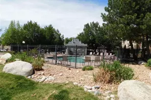 3912 S Carson St, Aurora, CO 80014 - Photo 38