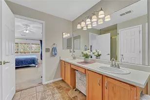 4251 S Blackhawk Cir, Aurora, CO 80014 - Photo 24
