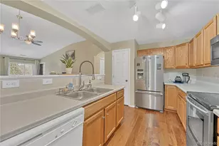 4251 S Blackhawk Cir, Aurora, CO 80014 - Photo 10