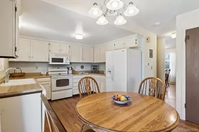 7076 S Elm Court, Centennial, CO 80122 - Photo 8