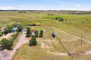 18420 Manitou St, Peyton, CO 80831 - Photo 2