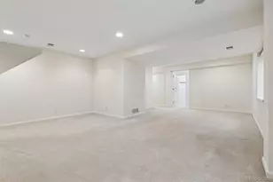 32 S Roslyn St, Denver, CO 80230 - Photo 30