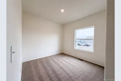 209 Clayton Avenue, Keenesburg, CO 80643 - Photo 4