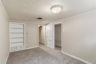 2380 Poplar St, Denver, CO 80207 - Photo 18