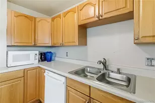 2380 Poplar St, Denver, CO 80207 - Photo 8