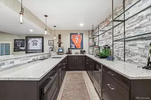 9521 E Maplewood Cir, Greenwood Village, CO 80111 - Photo 38