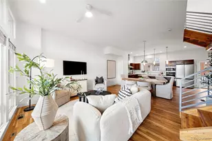 2515 Larimer St, Denver, CO 80205 - Photo 2