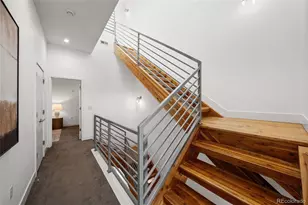 2515 Larimer St, Denver, CO 80205 - Photo 32