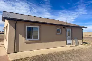 45005 E Maplewood Dr, Bennett, CO 80102 - Photo 1