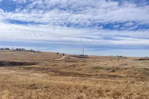 45005 E Maplewood Dr, Bennett, CO 80102 - Photo 6