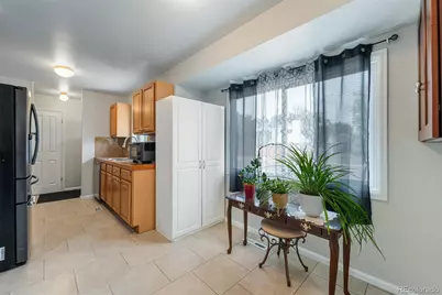 14990 E 10th Avenue, Aurora, CO 80011 - Photo 8