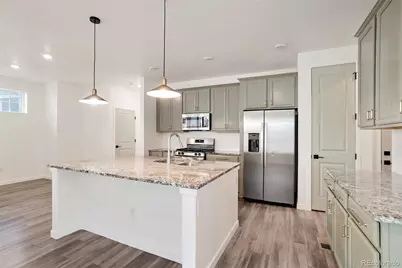 9542 Richfield Street, Commerce City, CO 80022 - Photo 6