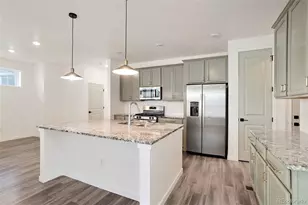 9542 Richfield St, Commerce City, CO 80022 - Photo 6