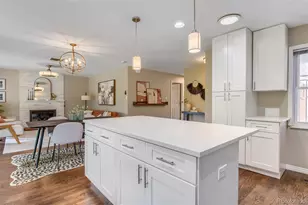 910 E Briarwood Circle, Centennial, CO 80122 - Photo 10
