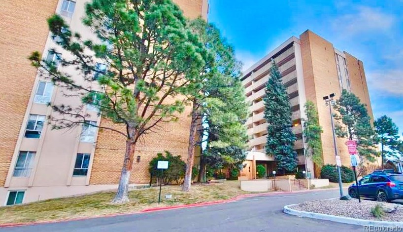 8060 E Girard Ave #812, Denver, CO 80231