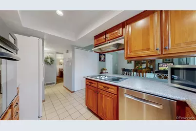 663 S Xenon Court, Lakewood, CO 80228 - Photo 18