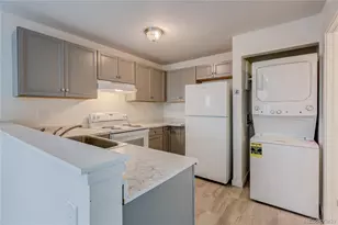 16923 E Whitaker Dr, Aurora, CO 80015 - Photo 4