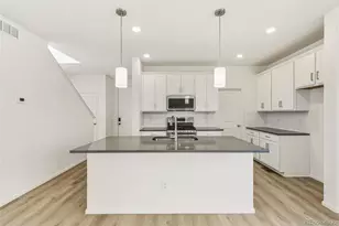 5242 Denali Blvd, Aurora, CO 80019 - Photo 8