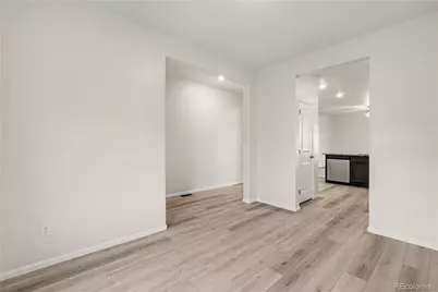 310 Evans Avenue, Keenesburg, CO 80643 - Photo 8