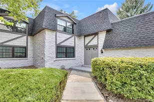 3511 S Hillcrest Dr, Denver, CO 80237 - Photo 1